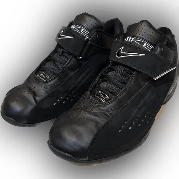 Nike Other - NIKE 309296-002 BLACK SILVER ATHLETIC SPIRT SNEAKER SZ:10.5 HOOK& OVER LACE
